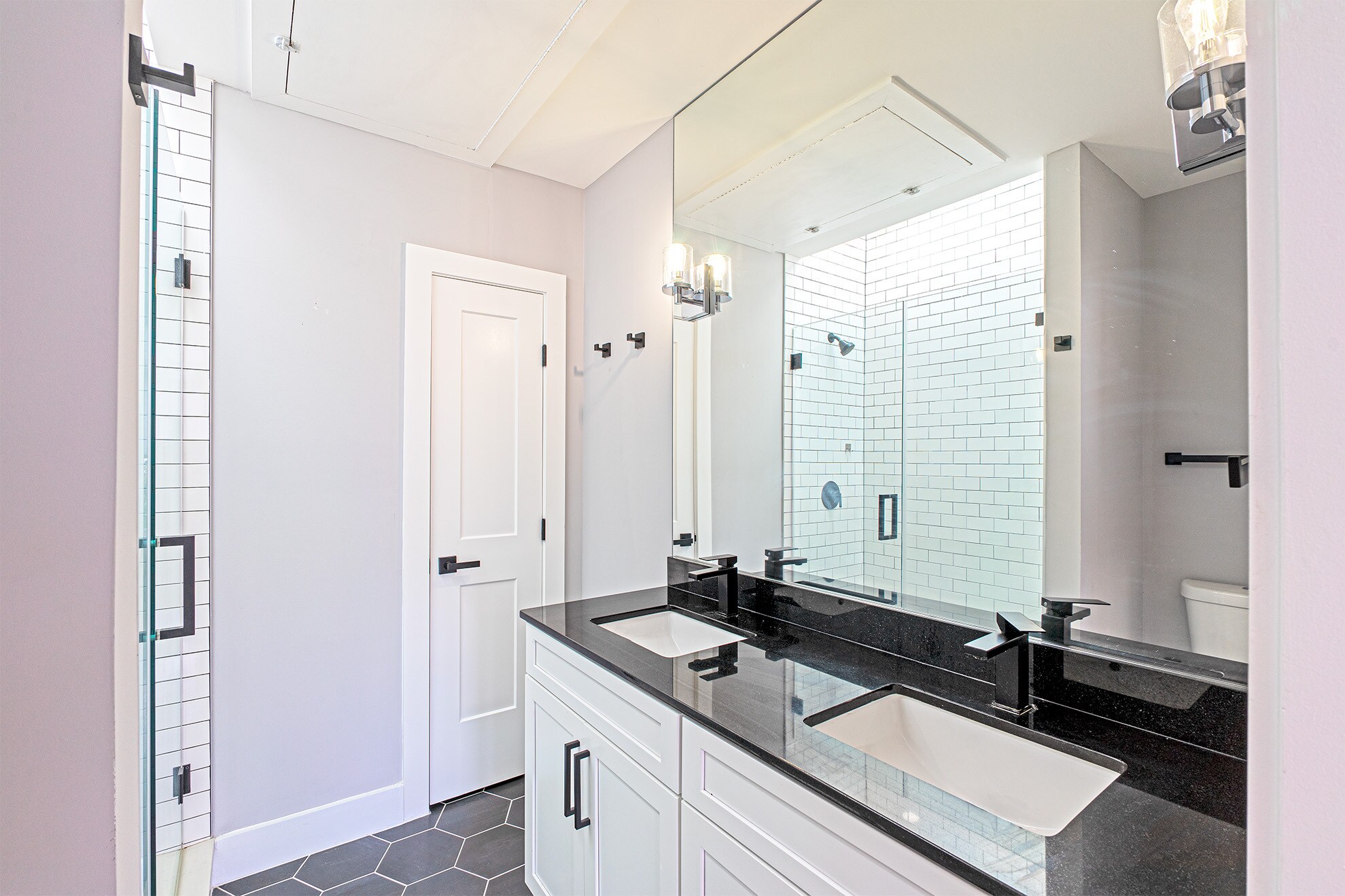 Building Photo - 1219 Wylie St NE