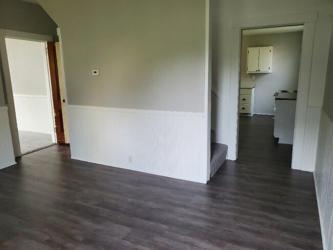 Building Photo - 20 Euclid St