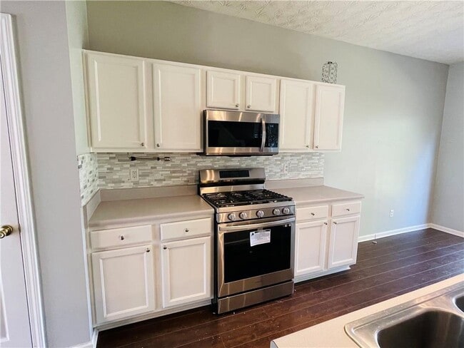 Building Photo - 3615 Beacon Ridge
