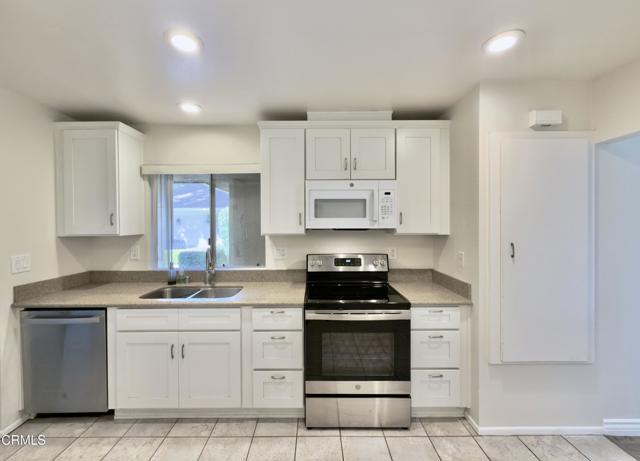Building Photo - 11243 Village 11