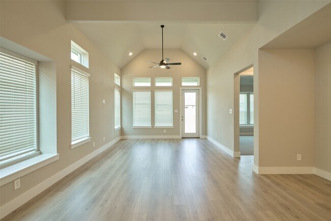 Building Photo - 20730 Open Range Ct