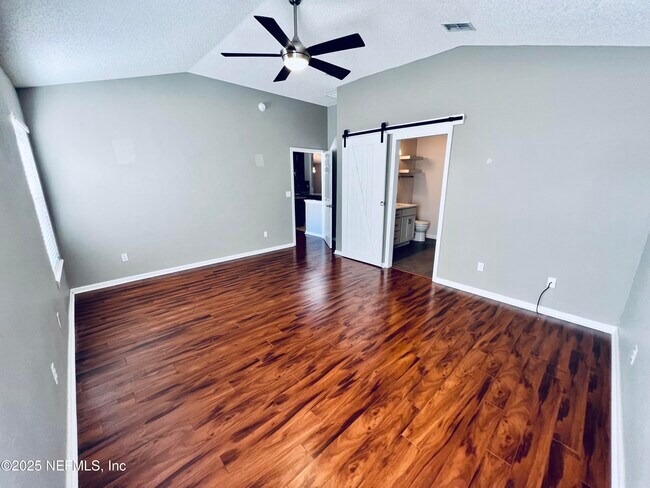 Building Photo - 1585 E Windy Willow Dr