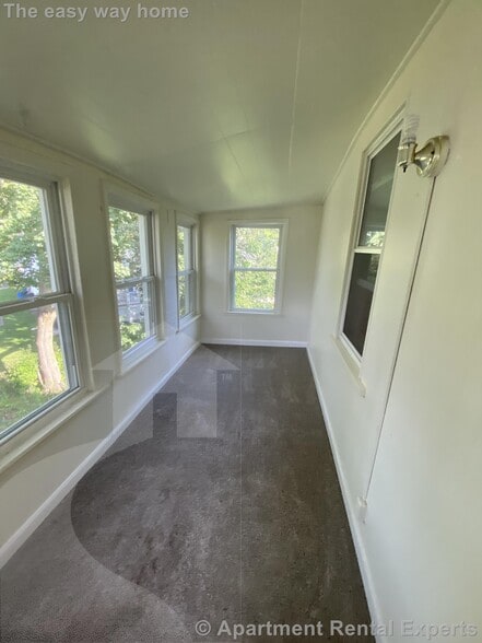 Building Photo - 42-44 Wilson Ave