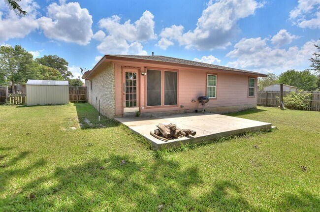 Building Photo - 3007 Crystal Cove