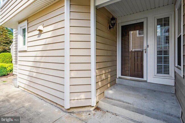 Building Photo - 7558 Cross Gate Ln