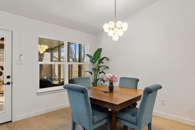 Building Photo - 8202 Cache Dr