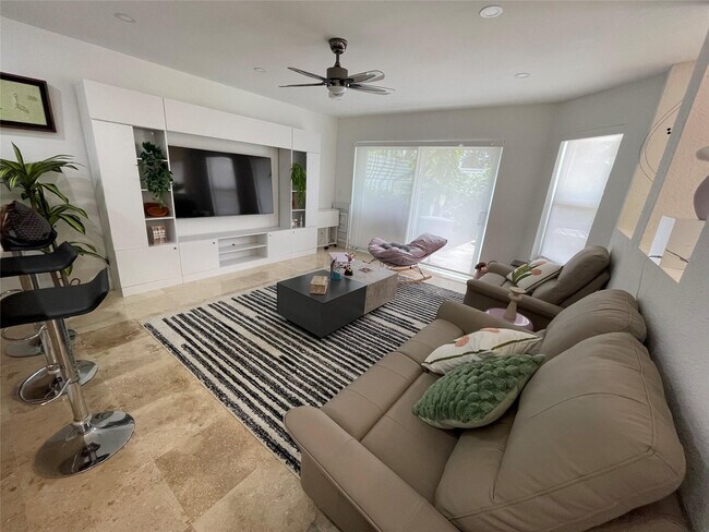 Building Photo - 2044 NW 52nd St