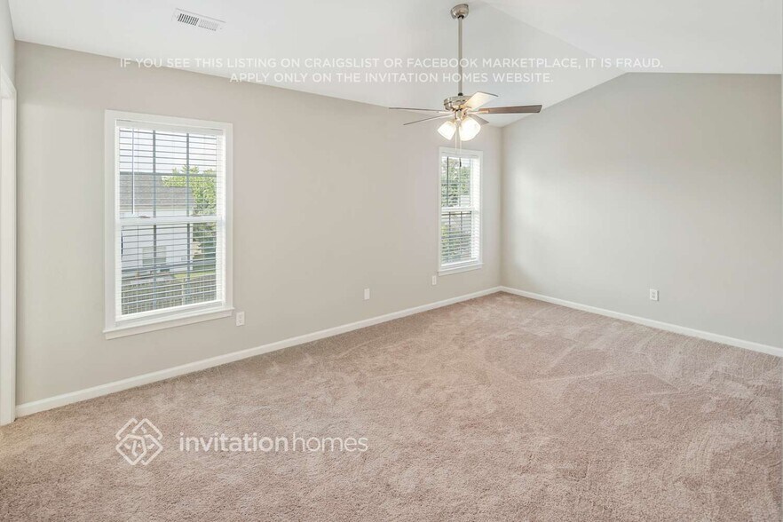 Building Photo - 3829 Thomas Ridge Dr