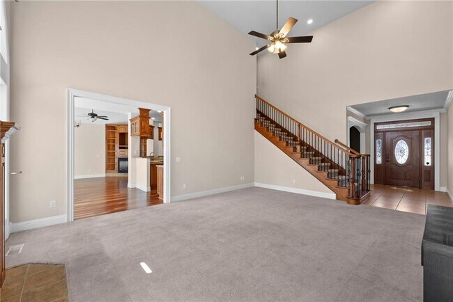 Building Photo - 3902 NE Cadbury Ave