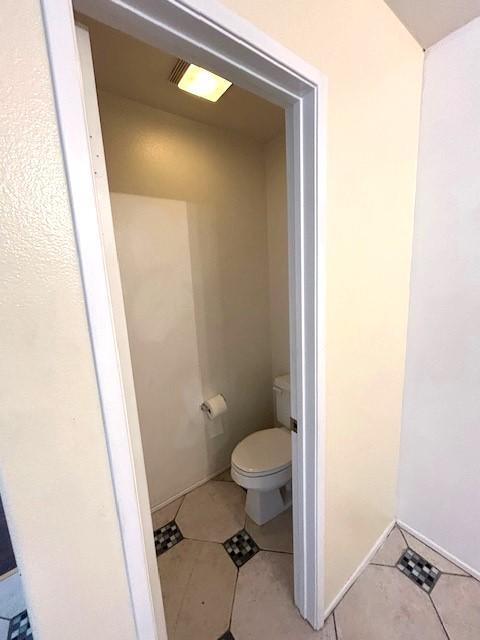 Building Photo - 1418 Angelus Hill Rd