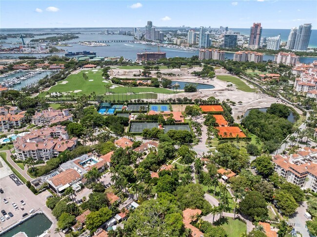 Building Photo - 19143 Fisher Island Dr