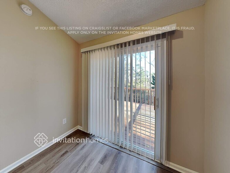 Building Photo - 38 Cooper Lake Rd SW