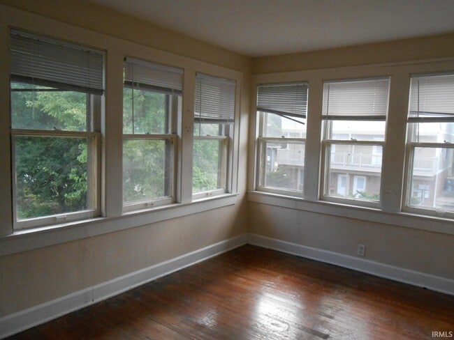 Building Photo - 1308 Atwater Ave