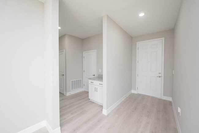 Building Photo - Peaceful and Private setting new construct...