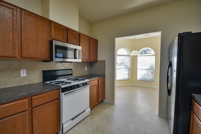 Building Photo - 4819 Dappled Grove Trail