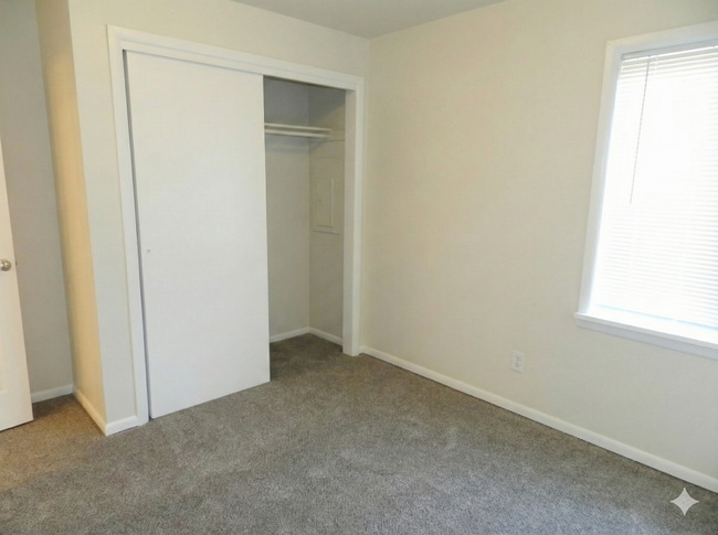 Building Photo - Fully renovated 2-BR Home – Space for Everything!