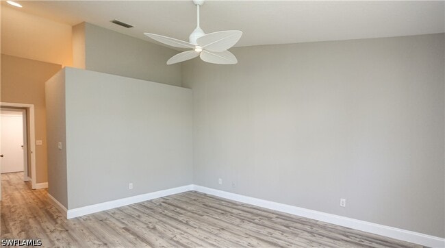 Building Photo - 402 Emerald Bay Cir