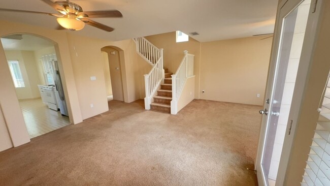 Building Photo - Wonderful 3 BD / 2.5 BA Home In Ewa Beach!!!