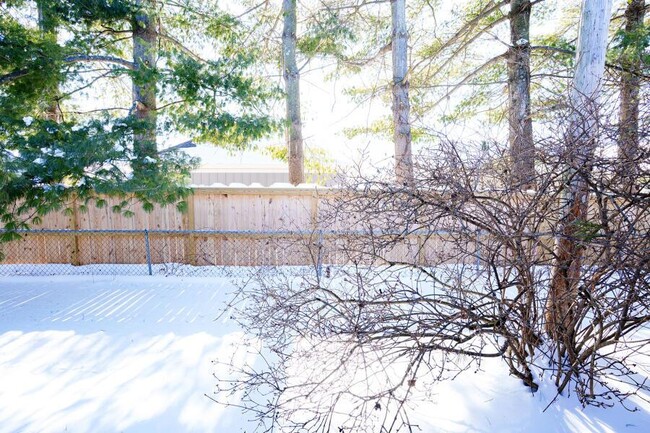 Building Photo - 6324 Tamworth Ct