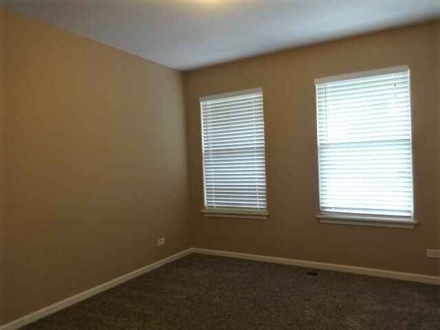 Building Photo - 24112 Cedar Creek Ct