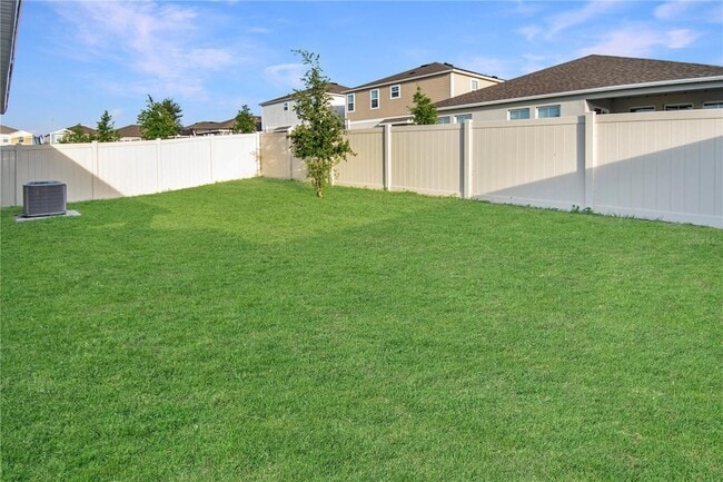Building Photo - 2279 Canyon Oak Dr