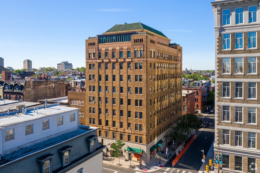 Roosevelt Apartments 2220 Walnut St Philadelphia PA 19103 Apartment