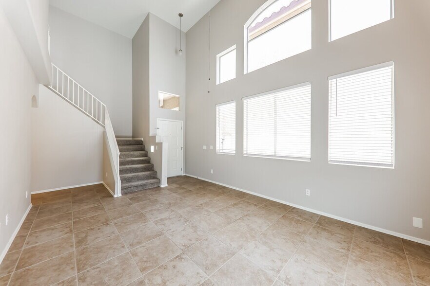 Building Photo - 4907 W Marco Polo Rd