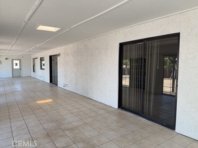 Building Photo - 15370 Tacony Rd
