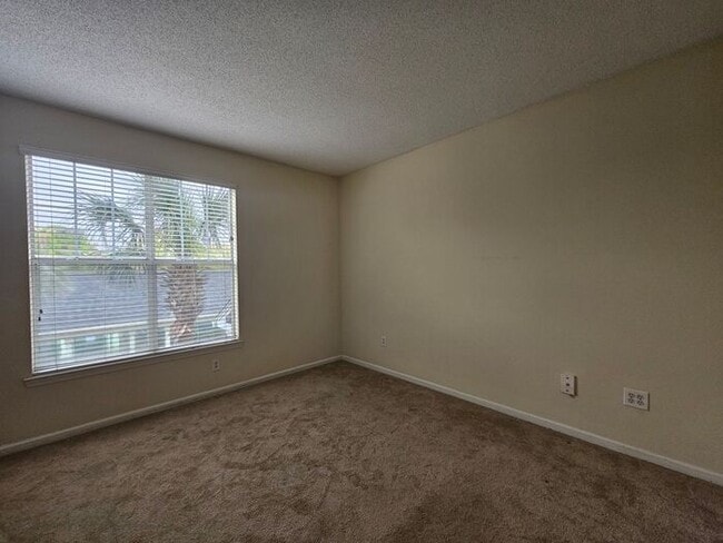 Building Photo - Concord of West Ashley