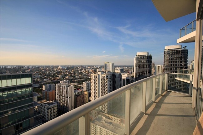 Building Photo - 1100 S Miami Ave