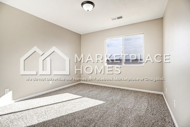 Building Photo - 10227 Cristalino Rd SW