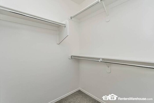 Building Photo - Spacious updated 4 Bed, 3 Bath home in Tuc...