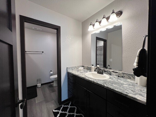 Building Photo - 557 Antietam Dr