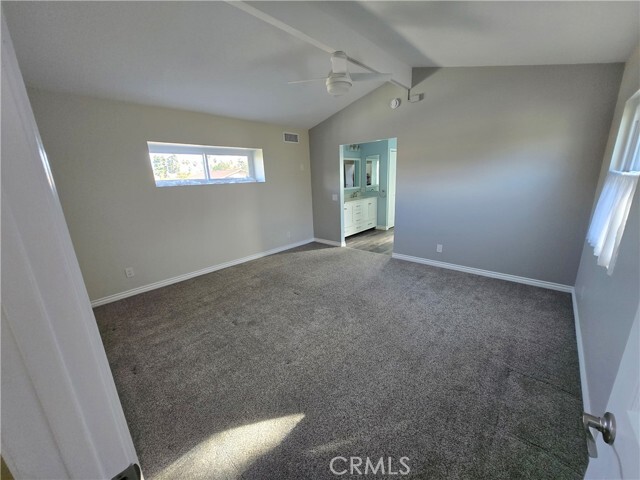 Building Photo - 4951 Park Pl