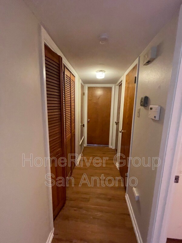 Building Photo - 109 Sunnyland Dr