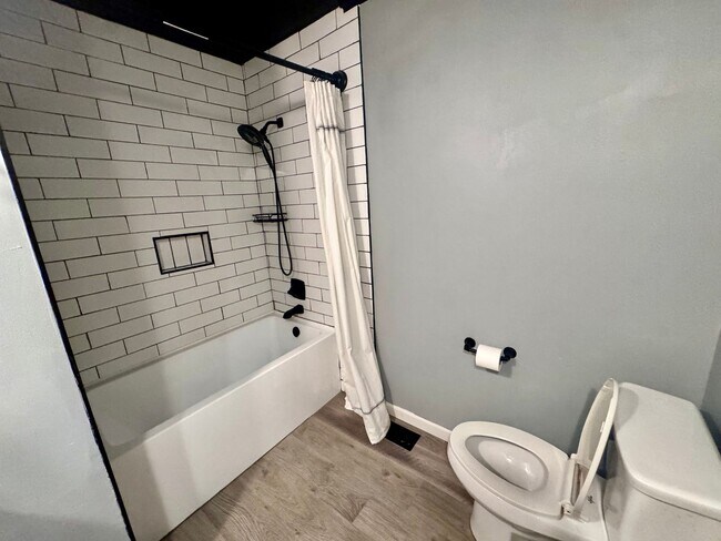 Building Photo - Beautiful corner lot. This home is very sp...
