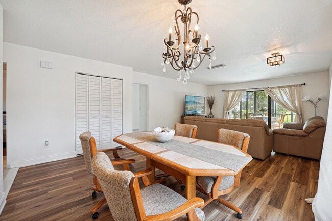 Building Photo - 21650 Juego Cir