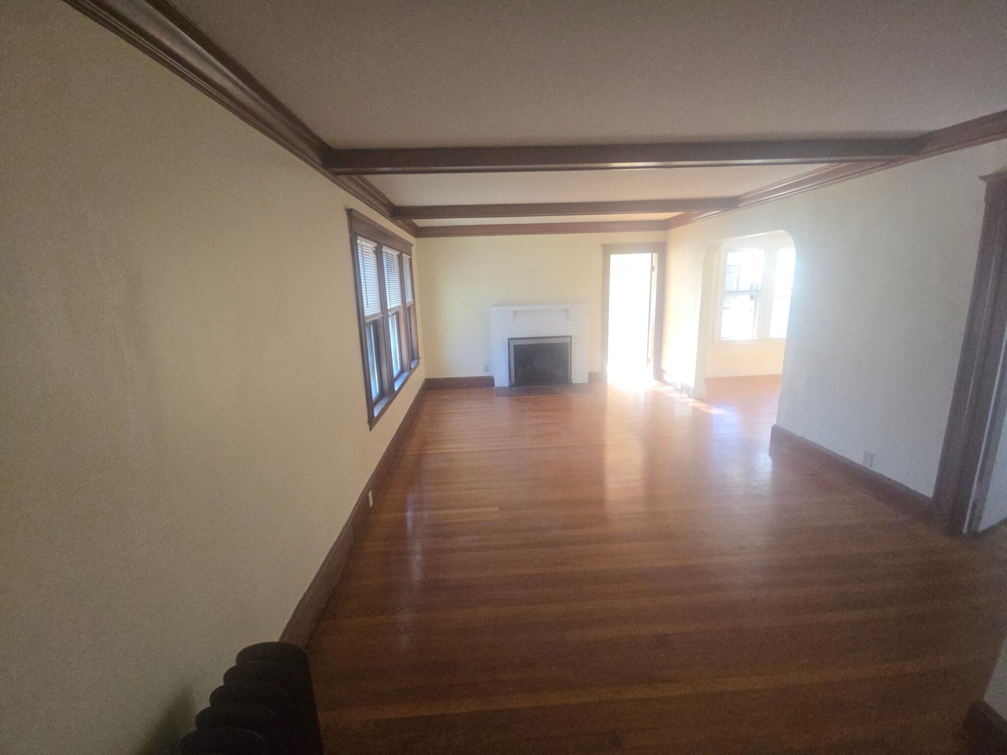 Building Photo - 281 Lowell Ave