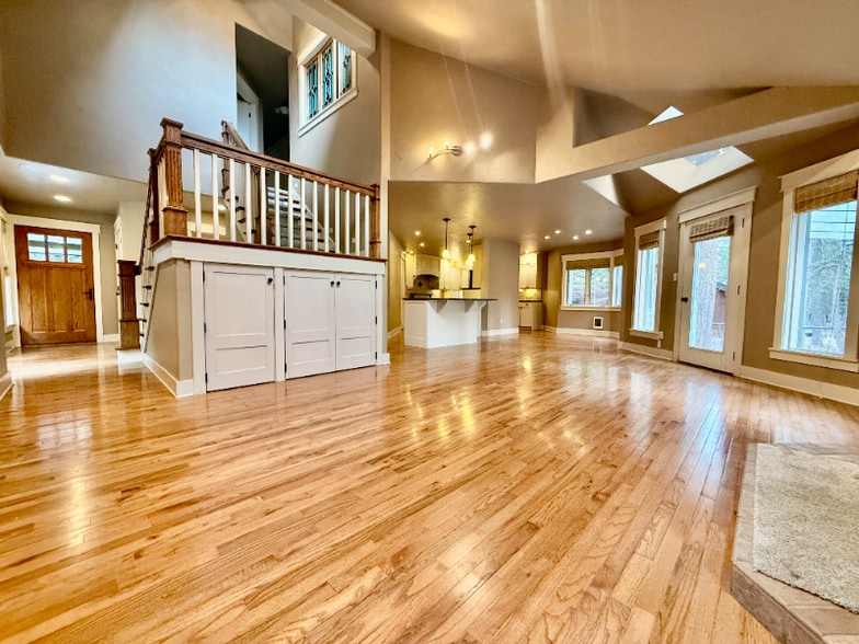 Building Photo - 2337 Nordic Loop