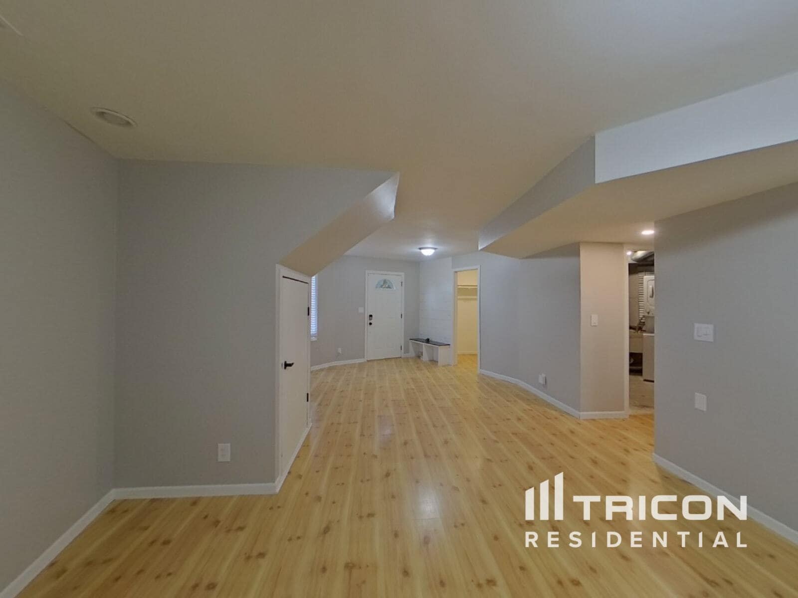 Building Photo - 805 Garrison Ct