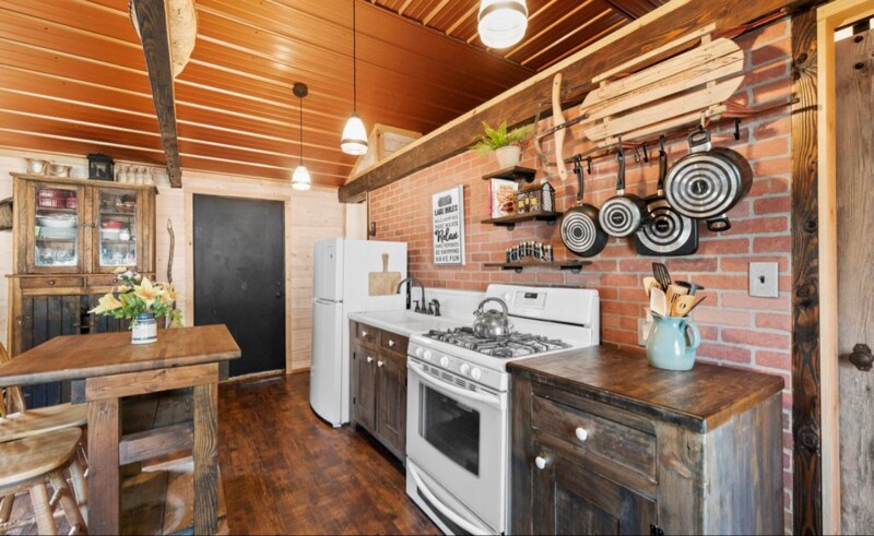 Building Photo - 34317 N Bardill St