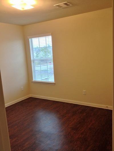 Building Photo - 21139 Normand Meadows Ln