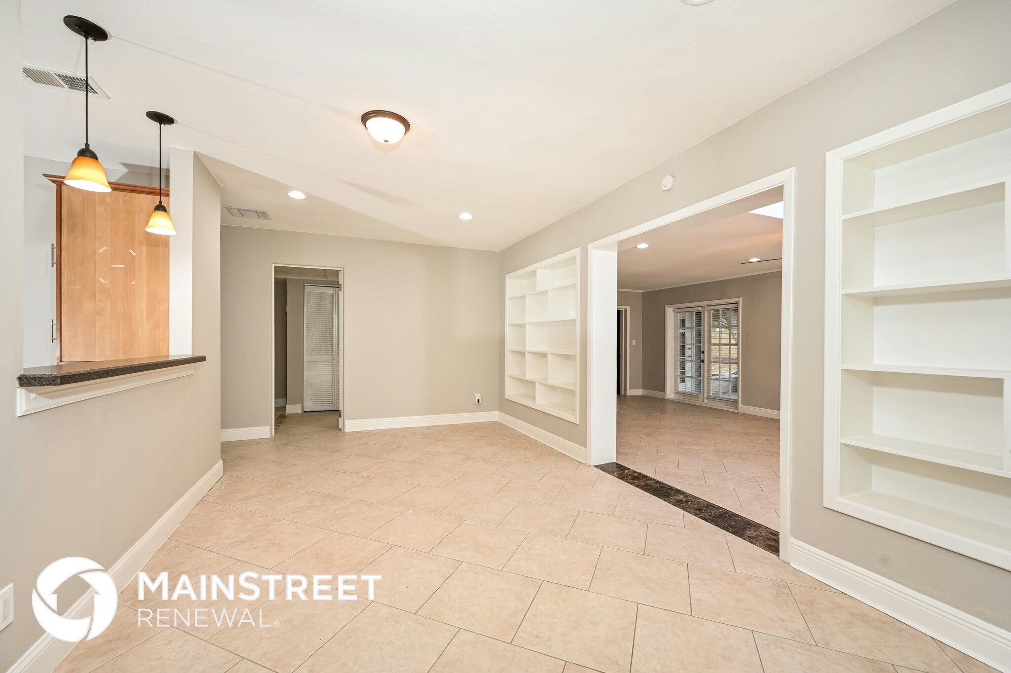 Building Photo - 632 Ryan Ave