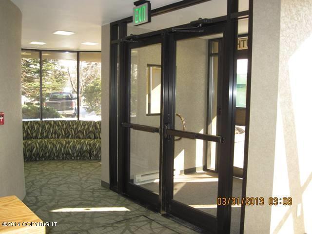 Building Photo - 1200 I St