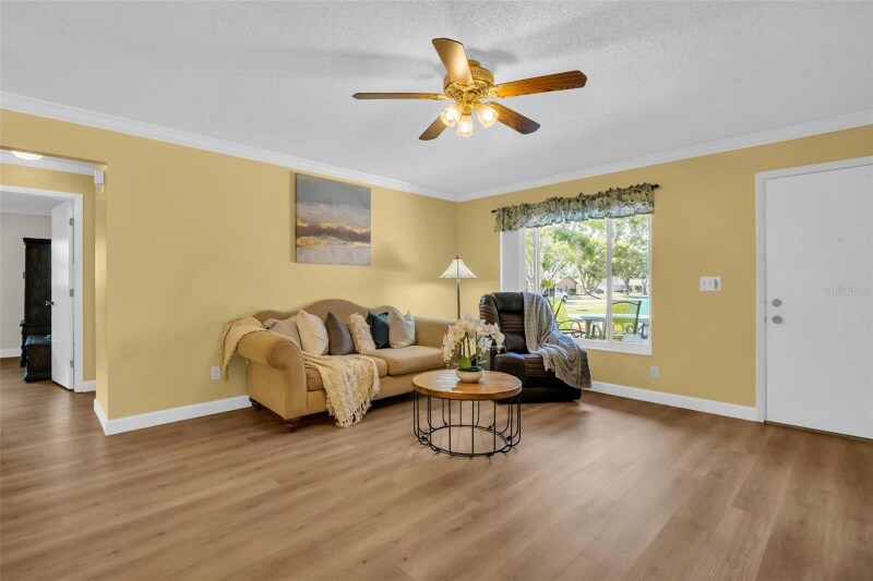 Building Photo - 2967 Macalpin Dr N