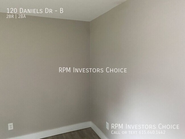 Building Photo - Lovely, modern 2bd/2ba near to Downtown Fr...