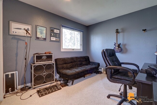 Building Photo - Cozy Eagle River Home with Backyard Trails!