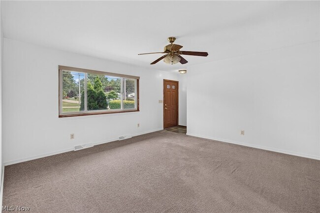 Building Photo - 1626 S Carpenter Rd