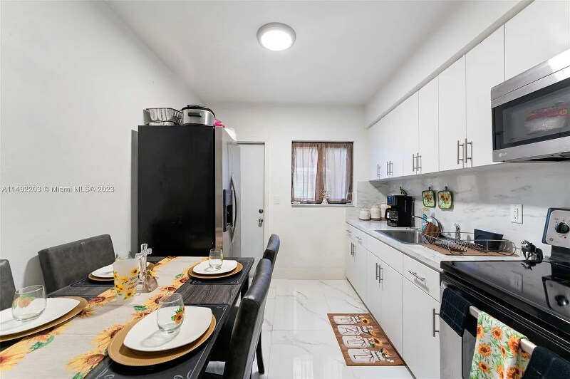 Building Photo - 2251 NW 94th St