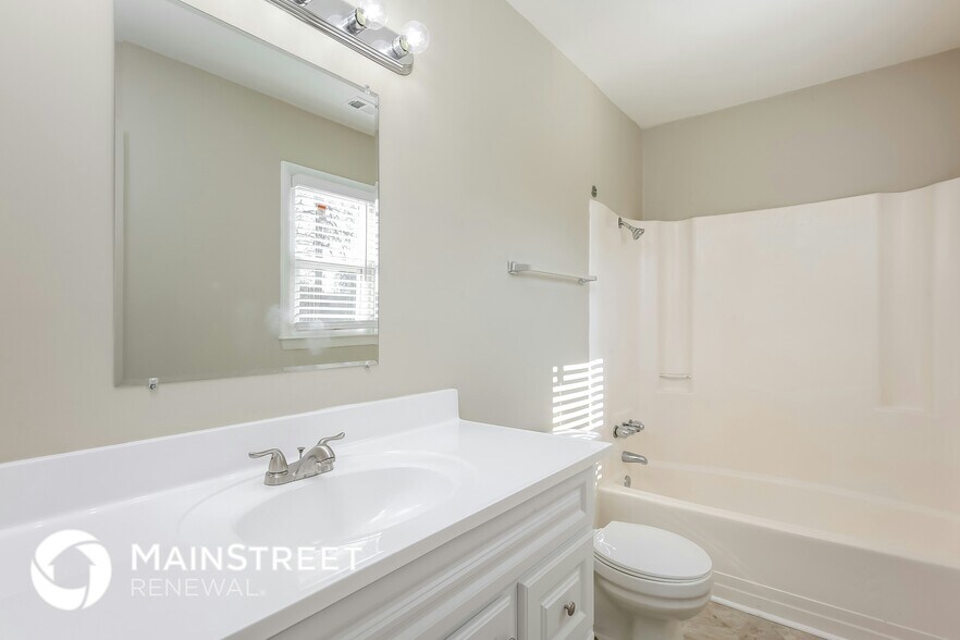 Building Photo - 5882 Millstone Ln